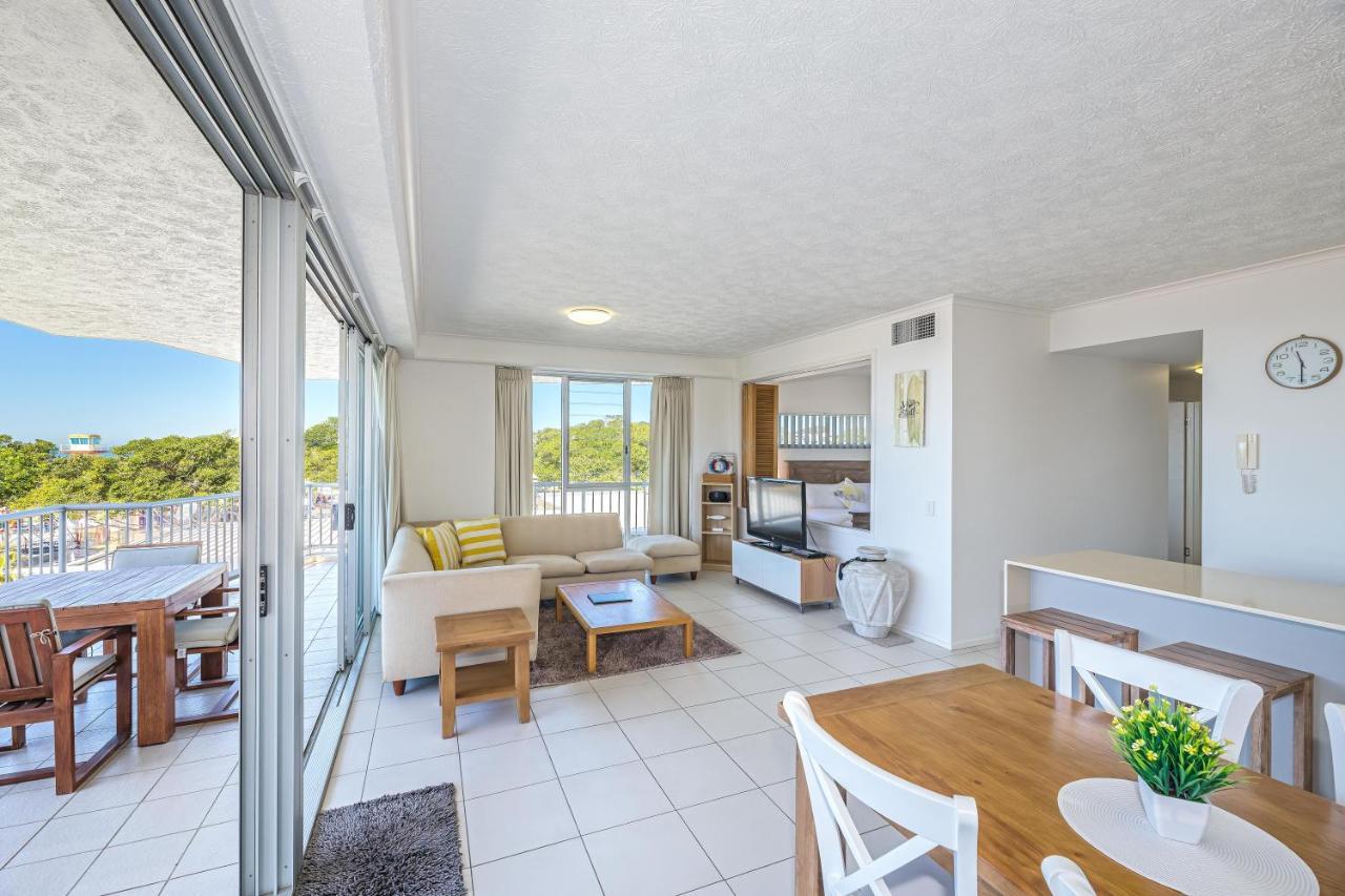 On The Beach Resort Bribie Island Woorim Exterior photo